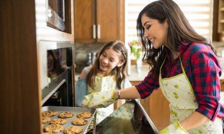 Cooking with Your Kids: Simple Guide for Beginners