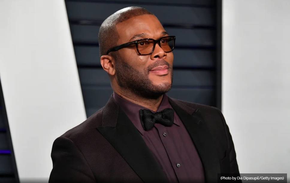 Tyler Perry Pays Grocery Bill for Senior Shoppers at More Than 70 Supermarkets