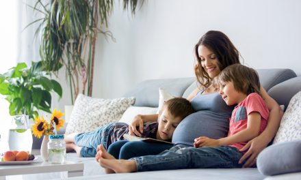 “Mommy Doesn’t Love Me Anymore” Sibling Jealousy When You Have A Newborn