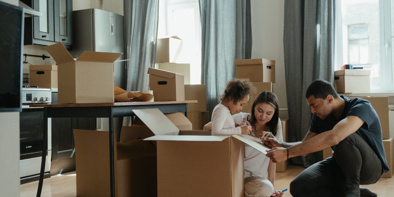4 Tips for Making Moving a Home Smooth with Kids