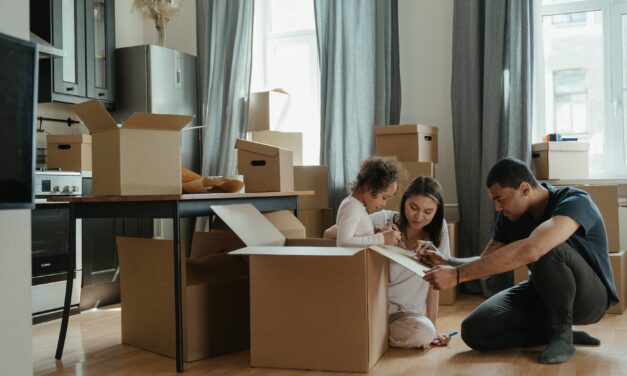 4 Tips for Making Moving a Home Smooth with Kids